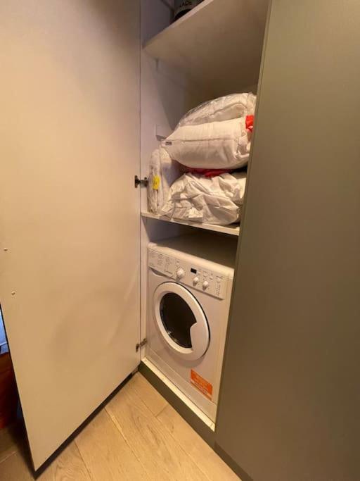 Pillow Menu! 1 Bed Garden Flat Finsbury Park London Luaran gambar